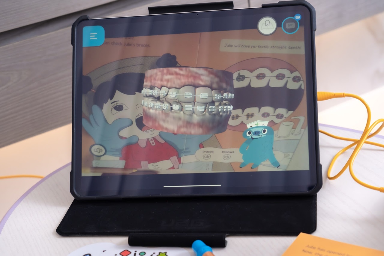 讓孩子愛上閱讀！【AR pedia虛實互動式英文繪本。中英發音】AR Words英語角色扮演+迪士尼互動繪本｜導讀電子書+茜茜延伸教材+學習單