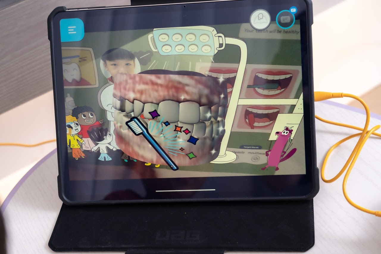 讓孩子愛上閱讀！【AR pedia虛實互動式英文繪本。中英發音】AR Words英語角色扮演+迪士尼互動繪本｜導讀電子書+茜茜延伸教材+學習單