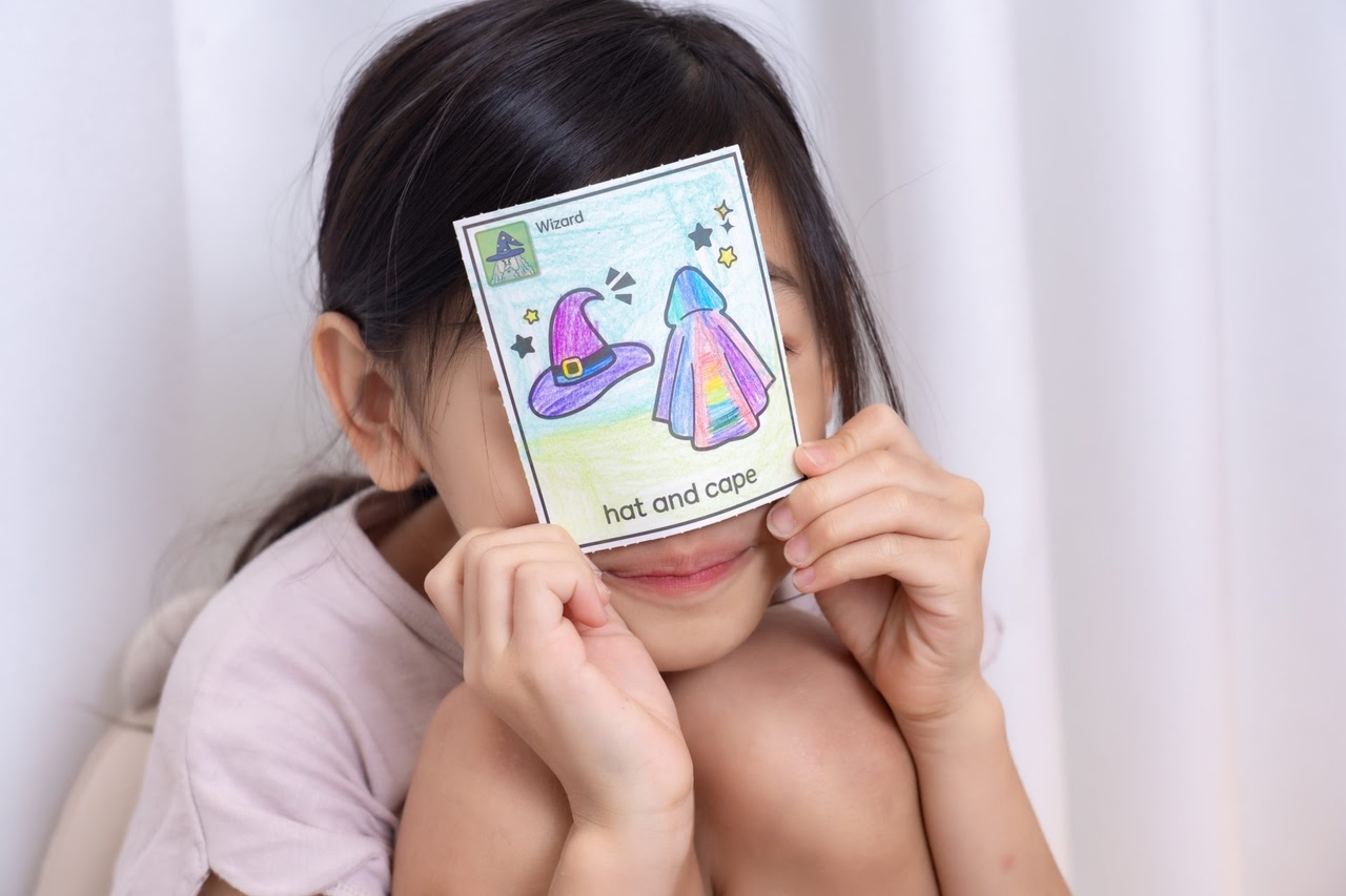 讓孩子愛上閱讀！【AR pedia虛實互動式英文繪本。中英發音】AR Words英語角色扮演+迪士尼互動繪本｜導讀電子書+茜茜延伸教材+學習單