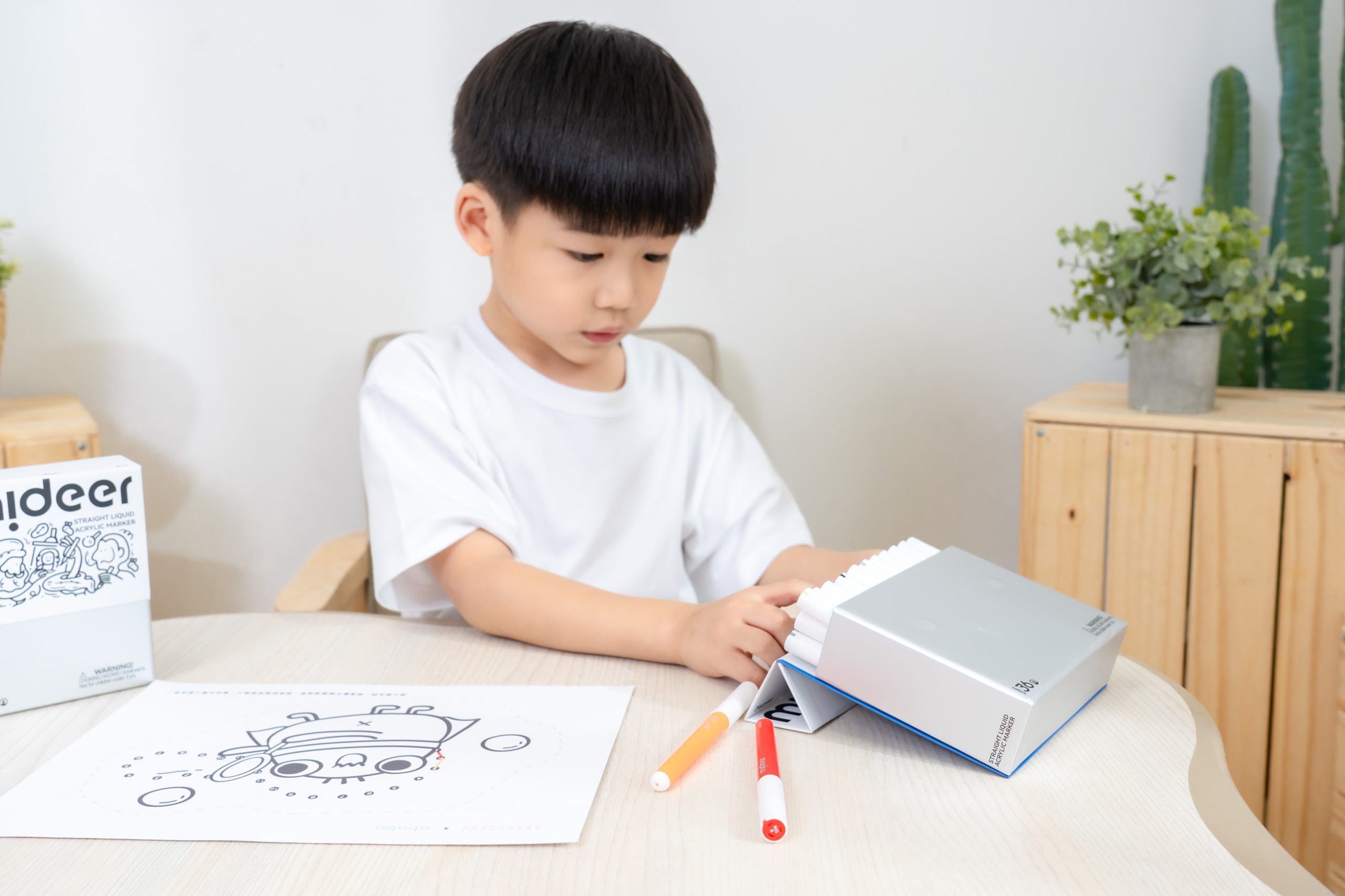 【MiDeer|可水洗蠟筆畫筆。畫冊文具。米黏土。輕黏土|大師聯名-好餓毛毛蟲】2025秋季新品上市! 【MiDeer|可水洗蠟筆畫筆。畫冊文具。米黏土。輕黏土|大師聯名-好餓毛毛蟲】2025秋季新品上市!