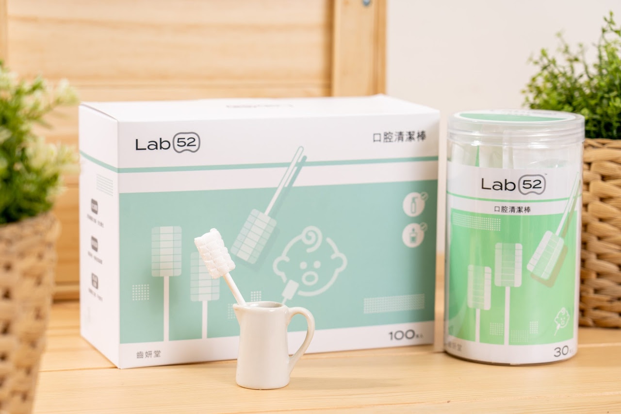 寶貝牙齒怎麼刷？【0~12Y五階段口腔保健全攻略】｜茜茜育兒好文