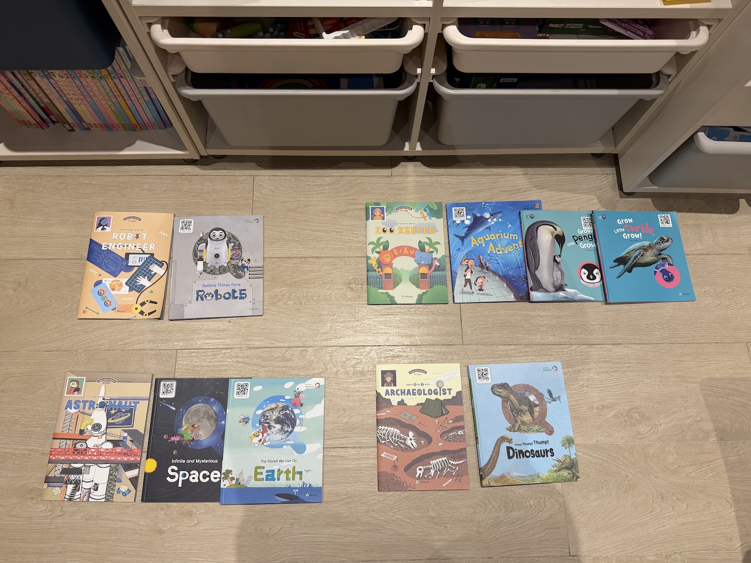 讓孩子愛上閱讀！【AR pedia虛實互動式英文繪本。中英發音】AR Words職業體驗+迪士尼互動繪本｜導讀電子書+茜茜延伸教材+學習單～茜茜團購