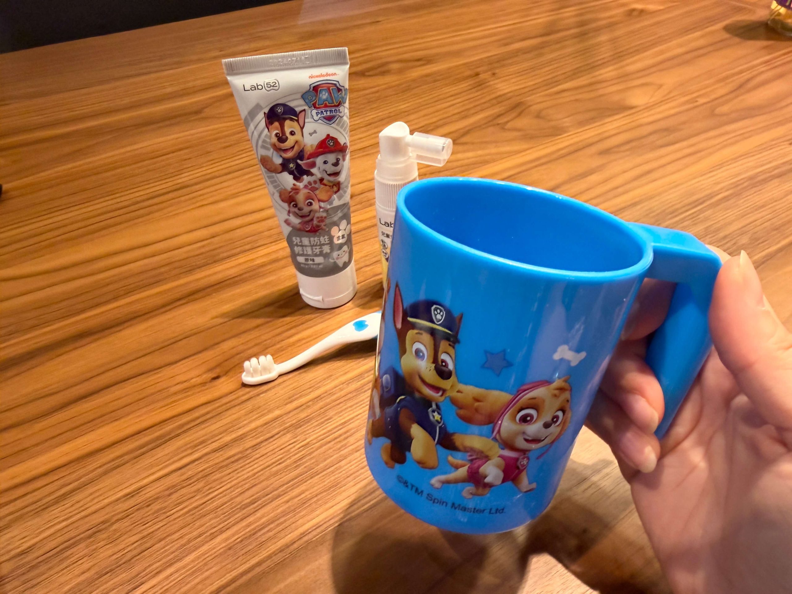 連醫生都說買汪汪隊就對了!【齒妍堂 牙膏牙刷噴霧|兒童無氟有氟護齒|成人護齒|無糖零食】茜茜獨家加碼送~ 連醫生都說買汪汪隊就對了!【齒妍堂 牙膏牙刷噴霧|兒童無氟有氟護齒|成人護齒|無糖零食】茜茜獨家加碼送~