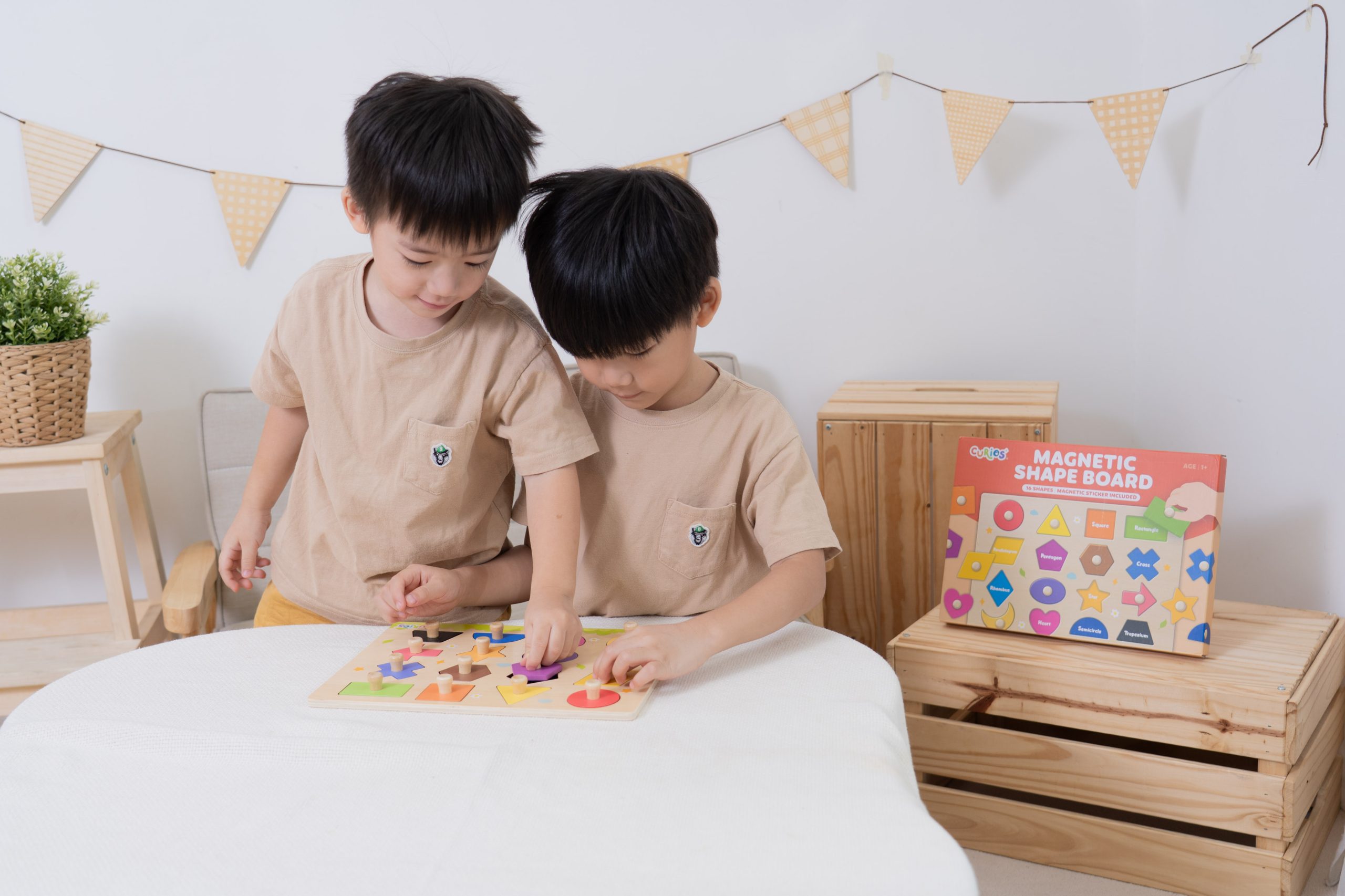 孩子玩得開心、學得更快！【Curios認知圖卡、配對拼圖、學習遊戲盒】茜茜獨家送音檔