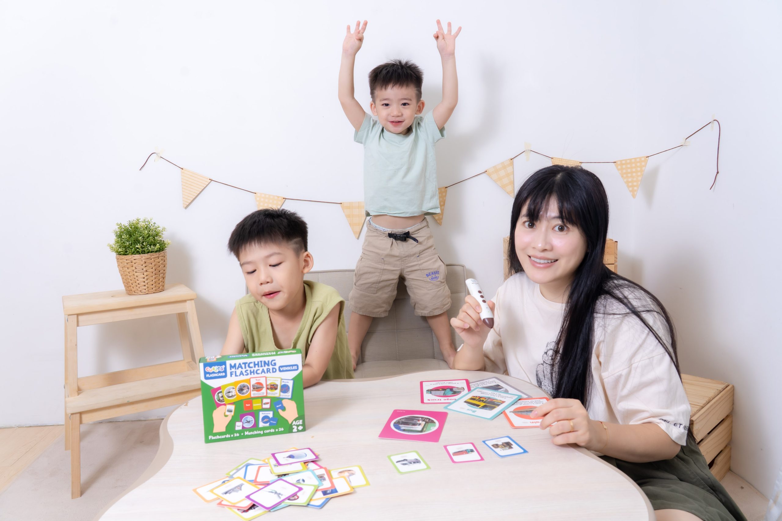 孩子玩得開心、學得更快！【Curios認知圖卡、配對拼圖、學習遊戲盒】茜茜獨家送音檔