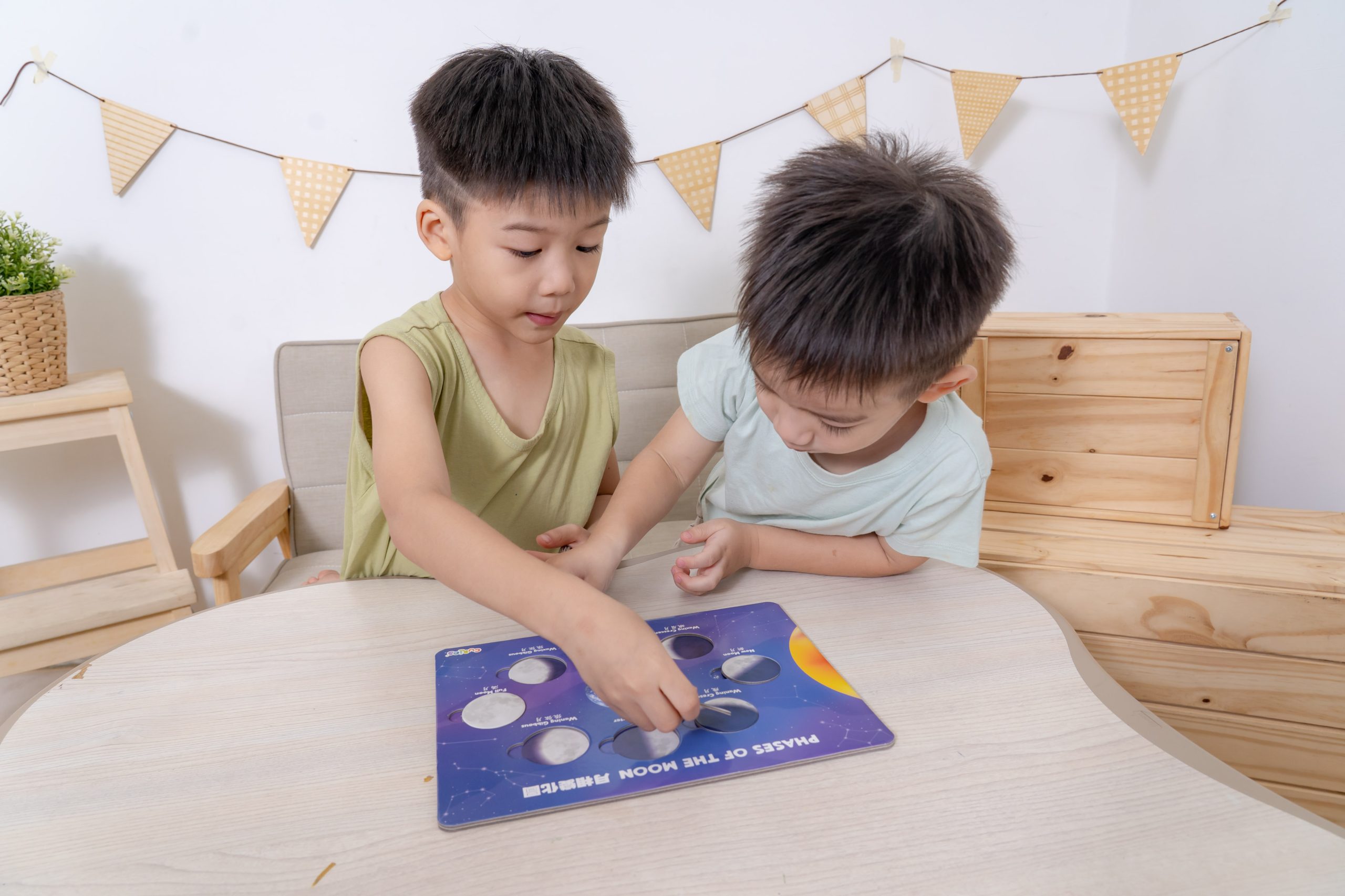 孩子玩得開心、學得更快！【Curios認知圖卡、配對拼圖、學習遊戲盒】茜茜獨家送音檔