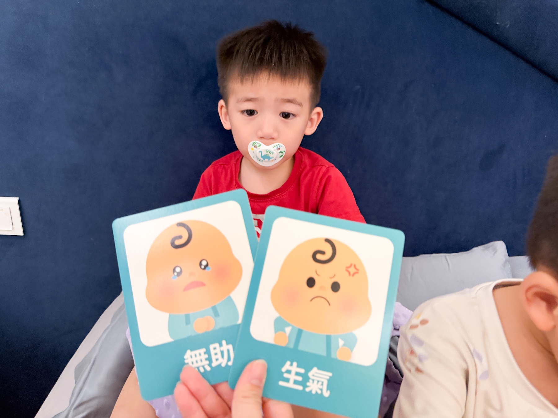 孩子玩得開心、學得更快！【Curios認知圖卡、配對拼圖、學習遊戲盒】茜茜獨家送音檔
