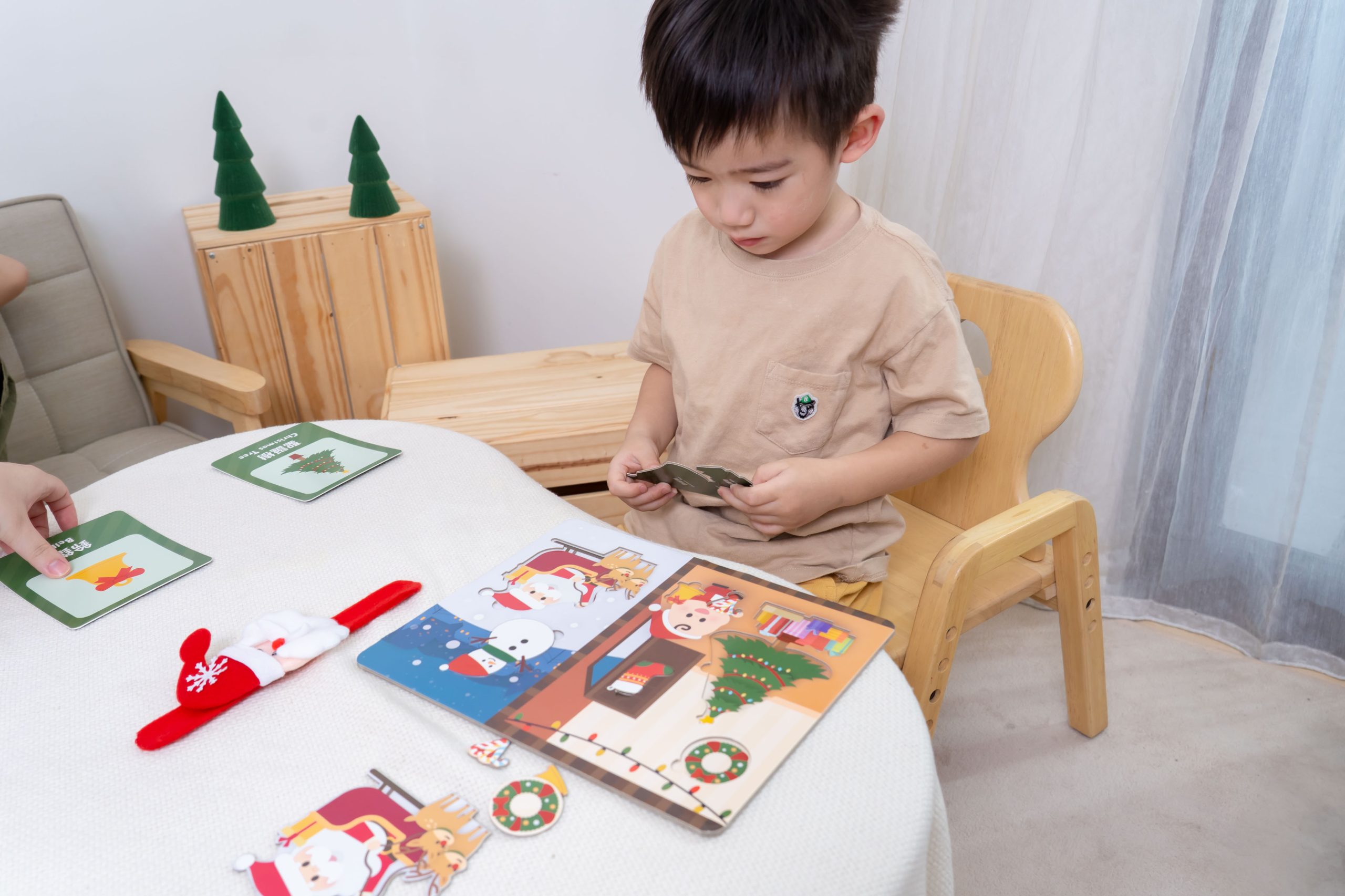 孩子玩得開心、學得更快！【Curios認知圖卡、配對拼圖、學習遊戲盒】茜茜獨家送音檔