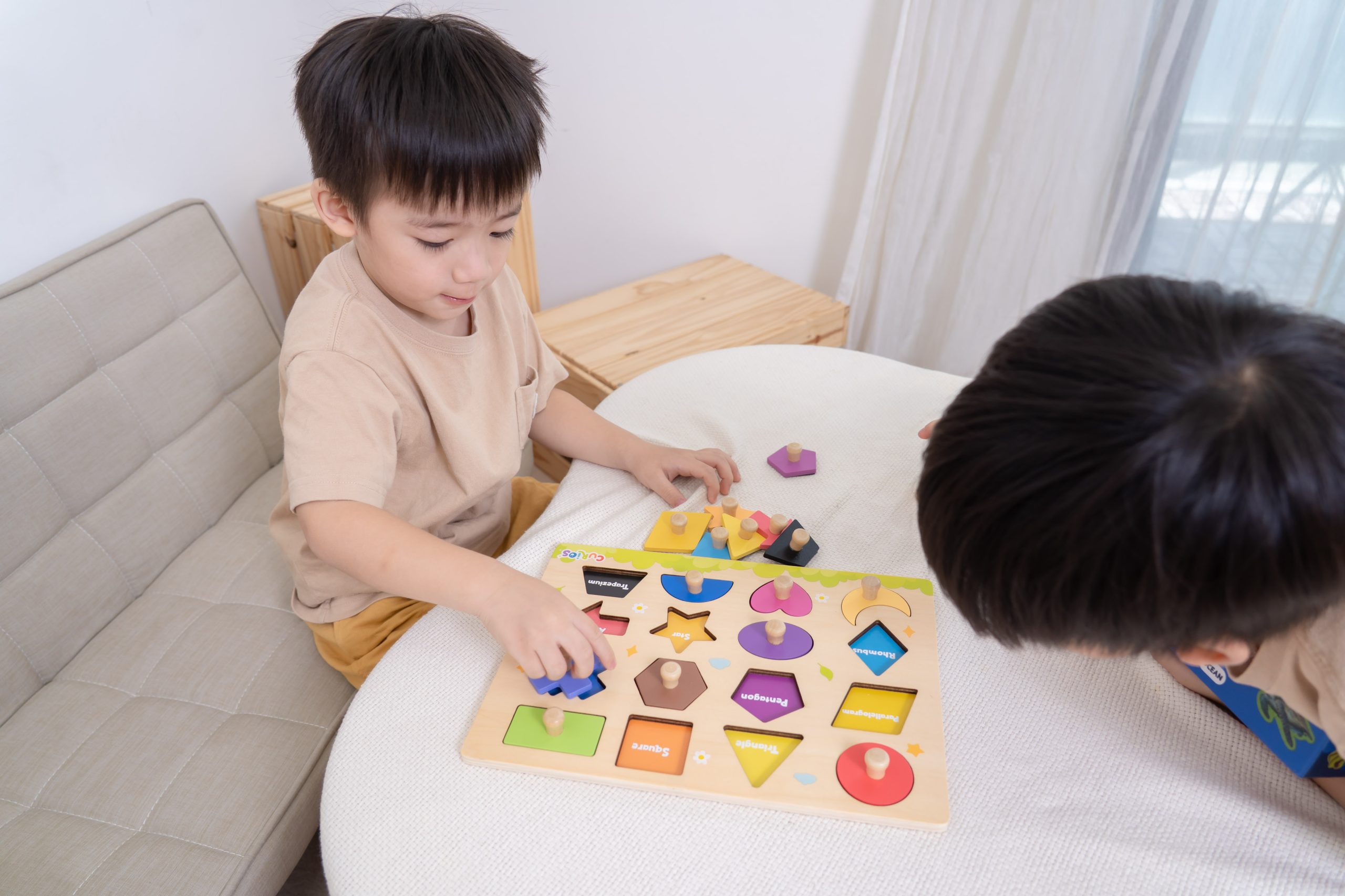 孩子玩得開心、學得更快！【Curios認知圖卡、配對拼圖、學習遊戲盒】茜茜獨家送音檔