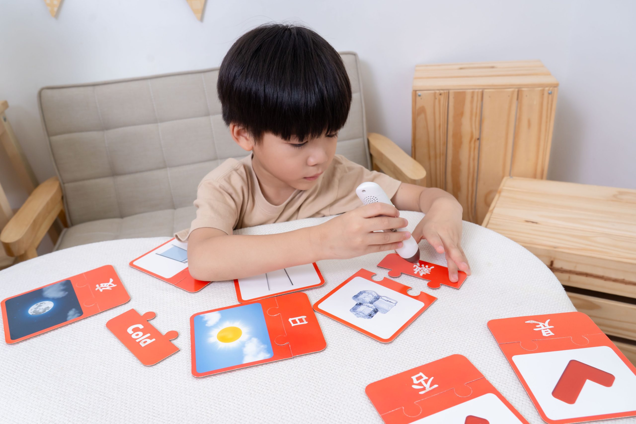 孩子玩得開心、學得更快！【Curios認知圖卡、配對拼圖、學習遊戲盒】茜茜獨家送音檔