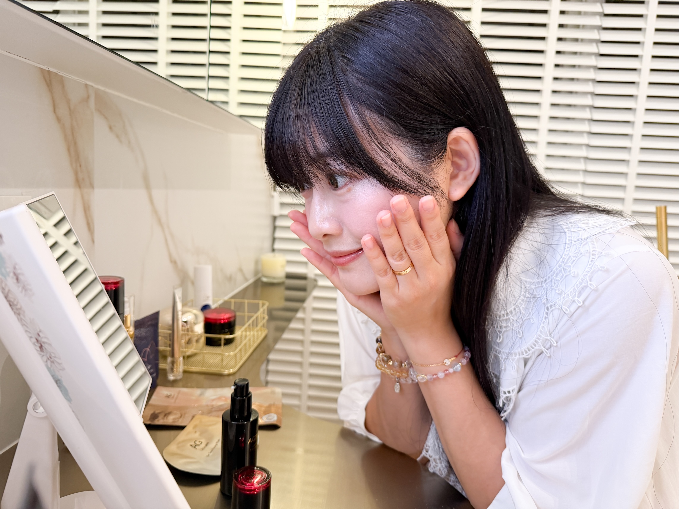 擺脫媽味+找回青春!【茜茜抗老三部曲:保濕抗糖、支撐力、立體度】日本COCOCHI+20BD+日本NIPPI+美國美膚儀 擺脫媽味+找回青春!【茜茜抗老三部曲:保濕抗糖、支撐力、立體度】日本COCOCHI+20BD+日本NIPPI+美國美膚儀