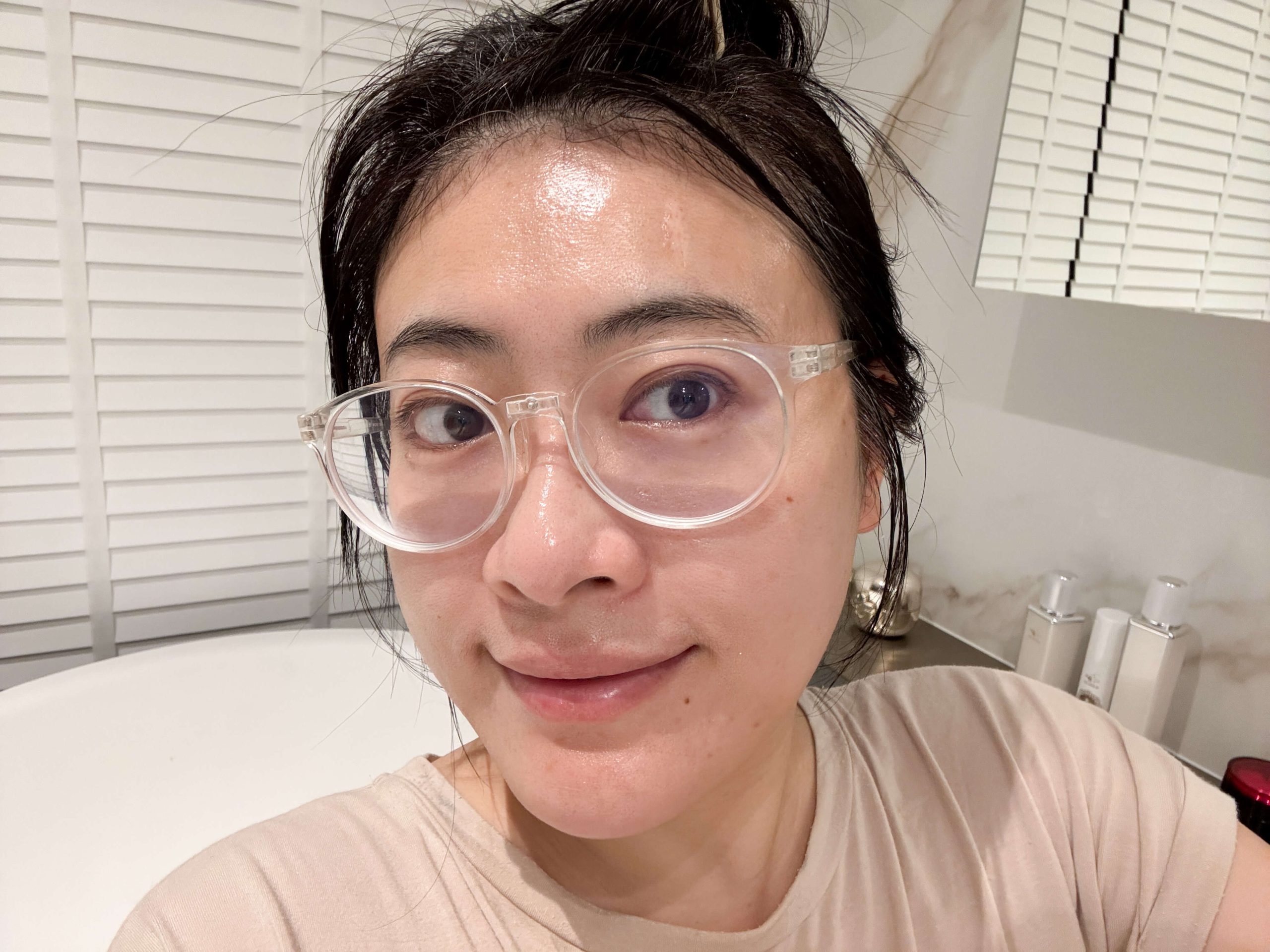 無痛也能拉升線條?【美國ZIIP HALO專利奈米微電流美膚儀】真的能讓臉Q彈、輪廓變立體嗎? 無痛也能拉升線條?【美國ZIIP HALO專利奈米微電流美膚儀】真的能讓臉Q彈、輪廓變立體嗎?