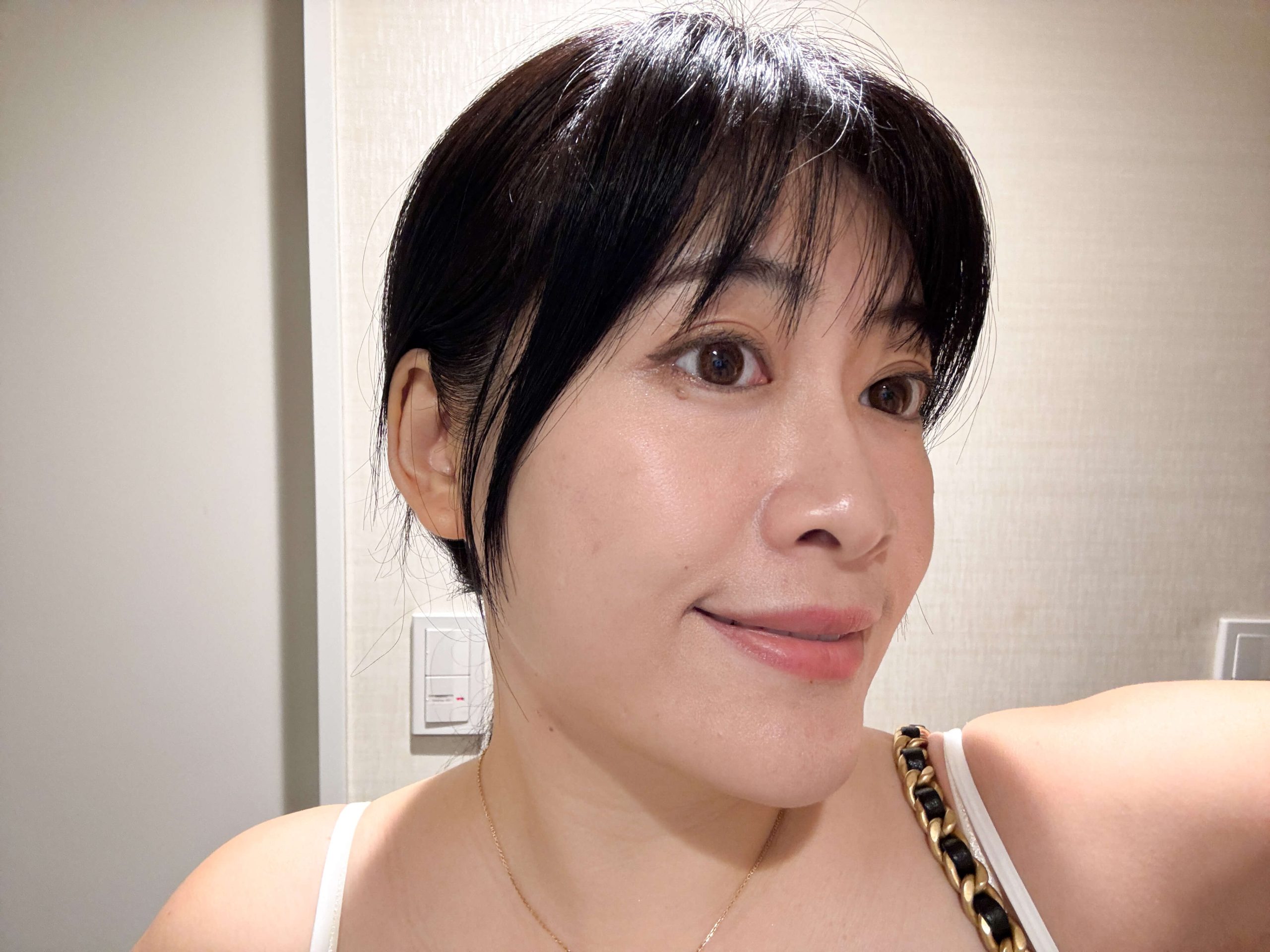 無痛也能拉升線條?【美國ZIIP HALO專利奈米微電流美膚儀】真的能讓臉Q彈、輪廓變立體嗎? 無痛也能拉升線條?【美國ZIIP HALO專利奈米微電流美膚儀】真的能讓臉Q彈、輪廓變立體嗎?