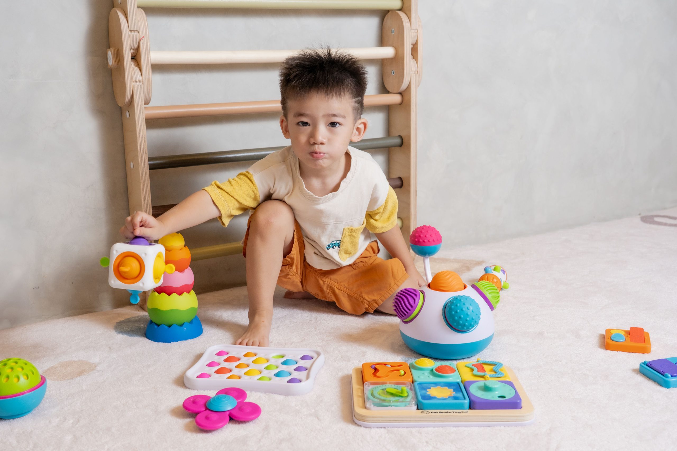 聖誕挑禮不煩惱！茜茜公開「性格客製挑禮密碼」：用最懂孩子的方法選出最對的禮物