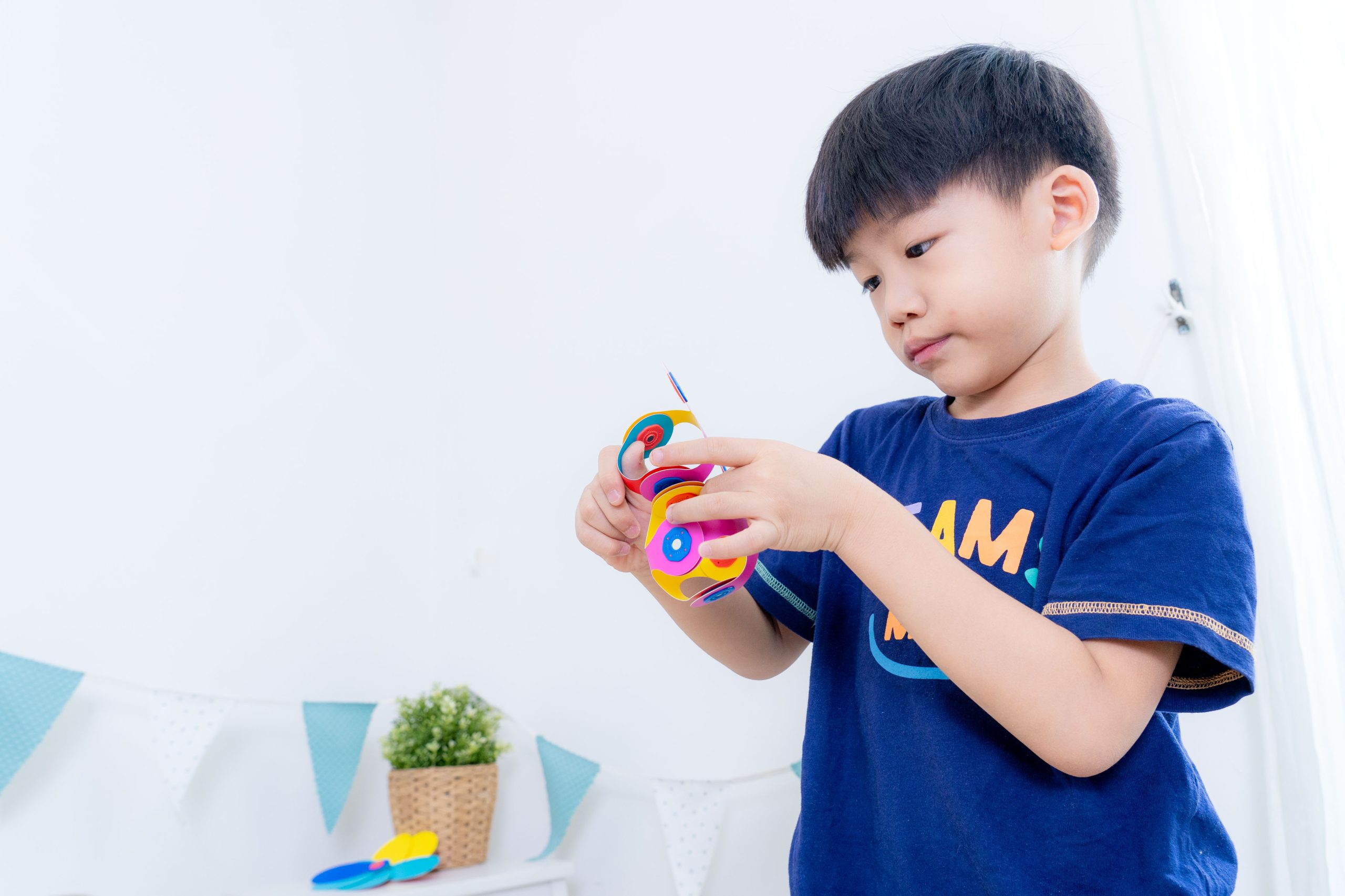 磁力片新玩法【美國Clixo創樂多磁力片:不只2D平面,還能3D變化+戴上身】史上最讚茜茜獨家套組~孩子超愛! 磁力片新玩法【美國Clixo創樂多磁力片:不只2D平面,還能3D變化+戴上身】史上最讚茜茜獨家套組~孩子超愛!