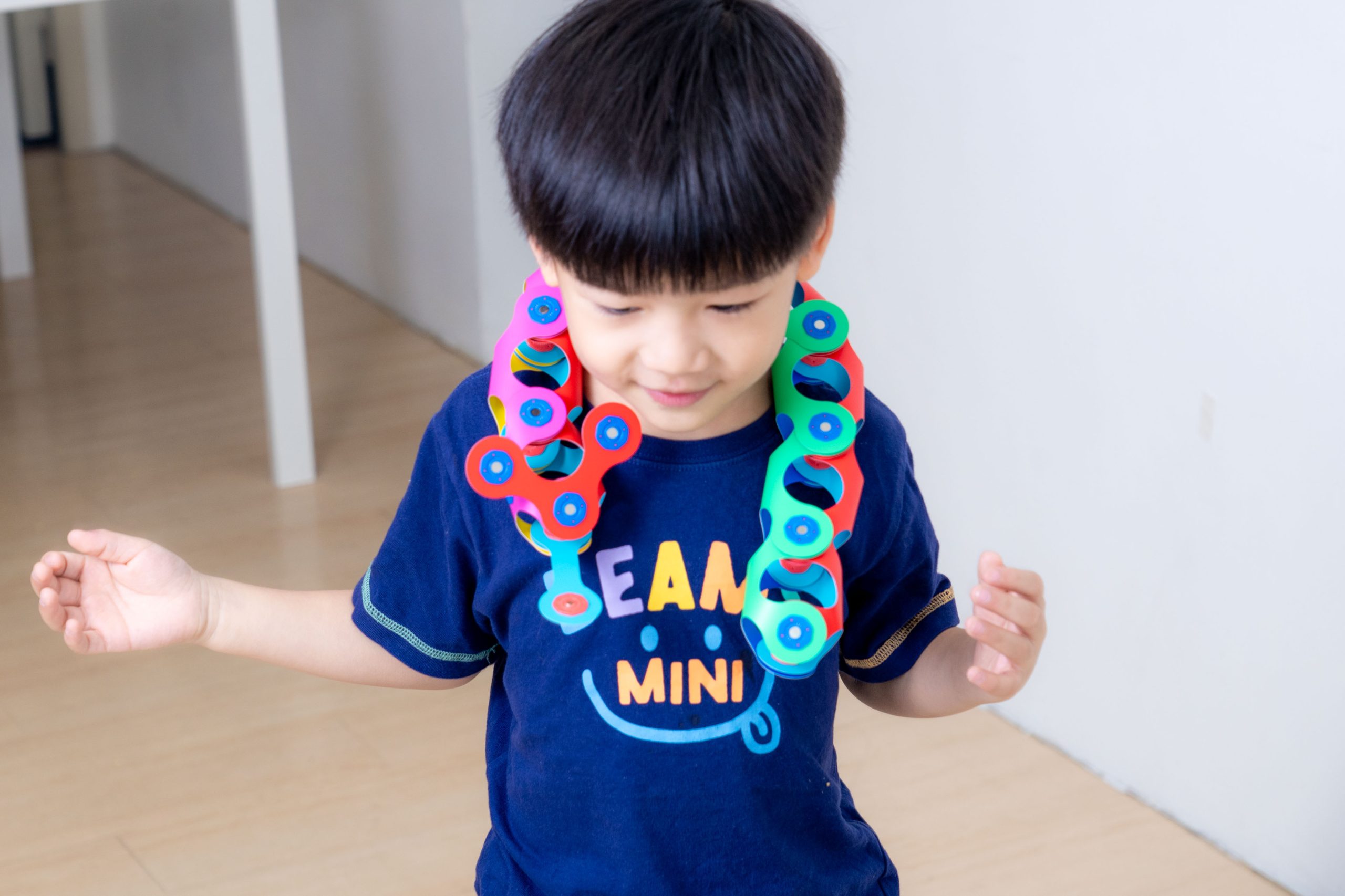 磁力片新玩法【美國Clixo創樂多磁力片:不只2D平面,還能3D變化+戴上身】史上最讚茜茜獨家套組~孩子超愛! 磁力片新玩法【美國Clixo創樂多磁力片:不只2D平面,還能3D變化+戴上身】史上最讚茜茜獨家套組~孩子超愛!