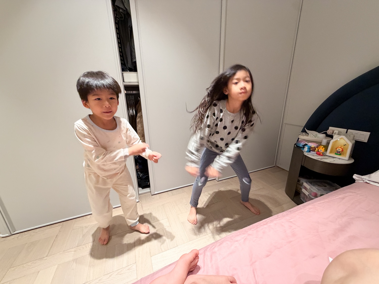 陪伴孩子每一天。發展無限想像力【韓國Kokozi智慧有聲故事屋｜音樂、故事、好習慣、雙語學習、情緒認知、科普知識】茜團獨家-新品首發3款～最高現省數千元！