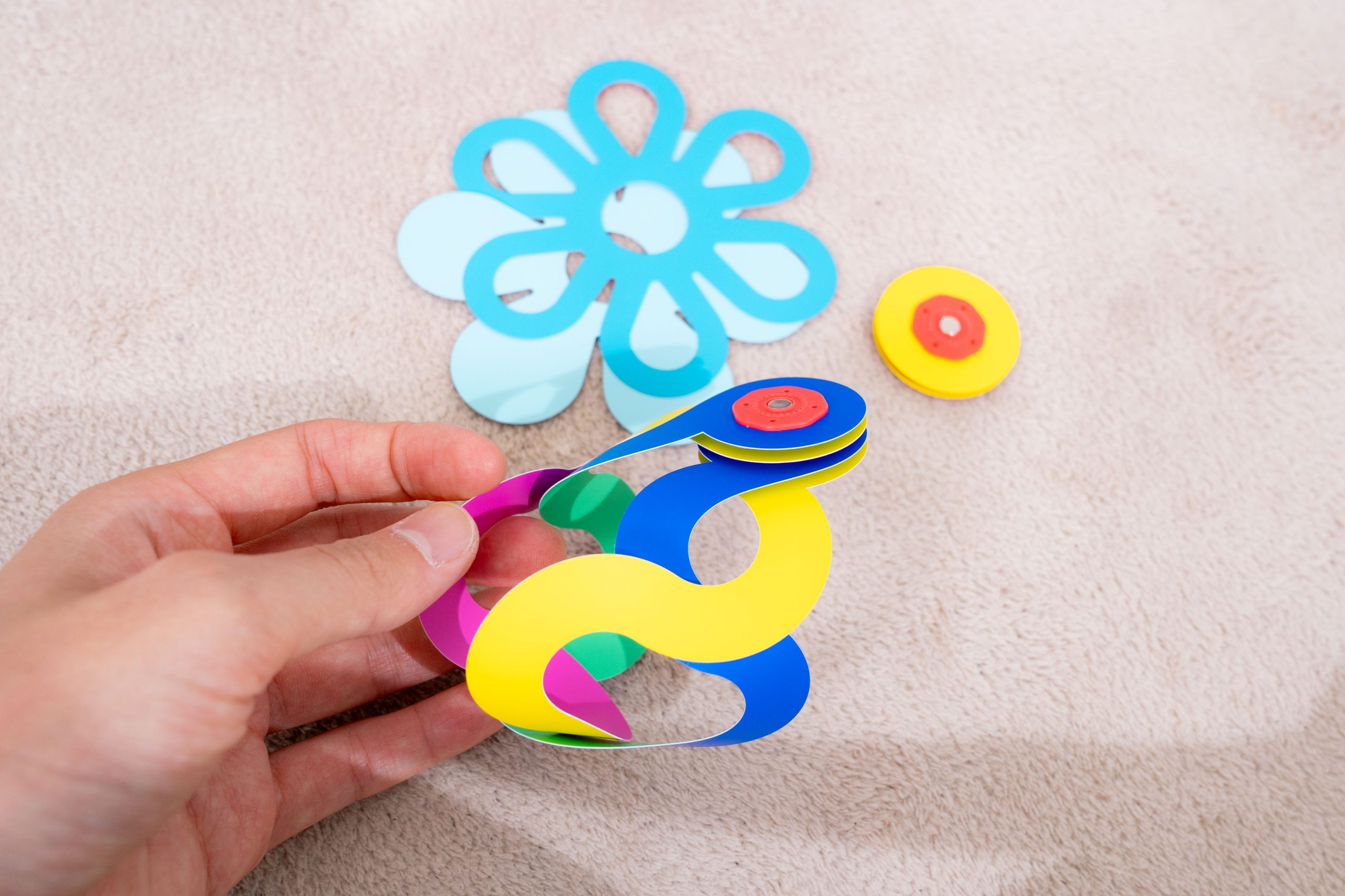 磁力片新玩法【美國Clixo創樂多磁力片:不只2D平面,還能3D變化+戴上身】史上最讚茜茜獨家套組~孩子超愛! 磁力片新玩法【美國Clixo創樂多磁力片:不只2D平面,還能3D變化+戴上身】史上最讚茜茜獨家套組~孩子超愛!