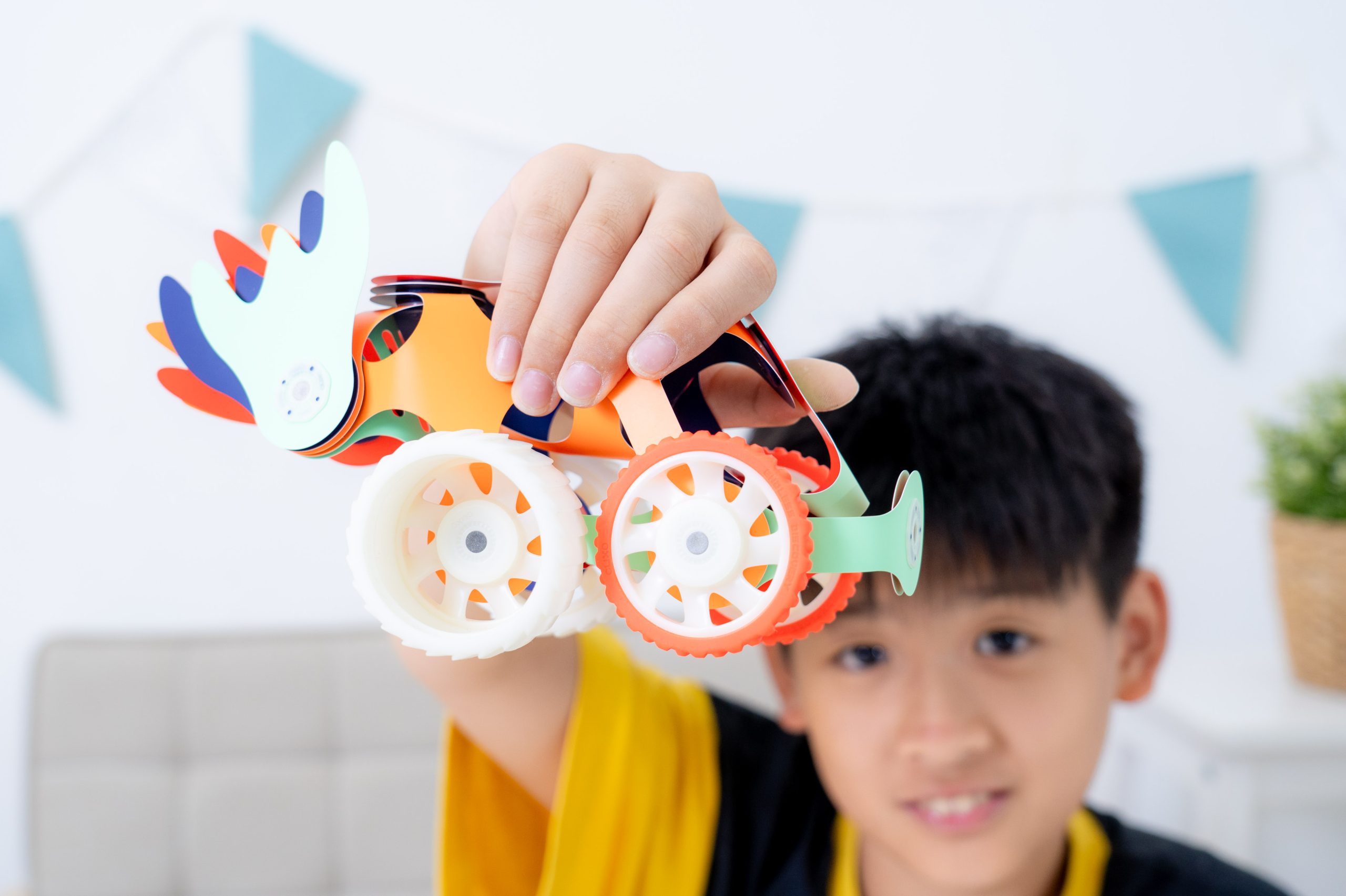 磁力片新玩法【美國Clixo創樂多磁力片:不只2D平面,還能3D變化+戴上身】史上最讚茜茜獨家套組~孩子超愛! 磁力片新玩法【美國Clixo創樂多磁力片:不只2D平面,還能3D變化+戴上身】史上最讚茜茜獨家套組~孩子超愛!