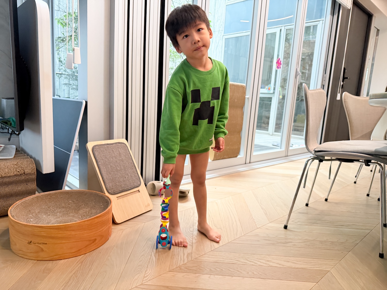 磁力片新玩法【美國Clixo創樂多磁力片:不只2D平面,還能3D變化+戴上身】史上最讚茜茜獨家套組~孩子超愛! 磁力片新玩法【美國Clixo創樂多磁力片:不只2D平面,還能3D變化+戴上身】史上最讚茜茜獨家套組~孩子超愛!