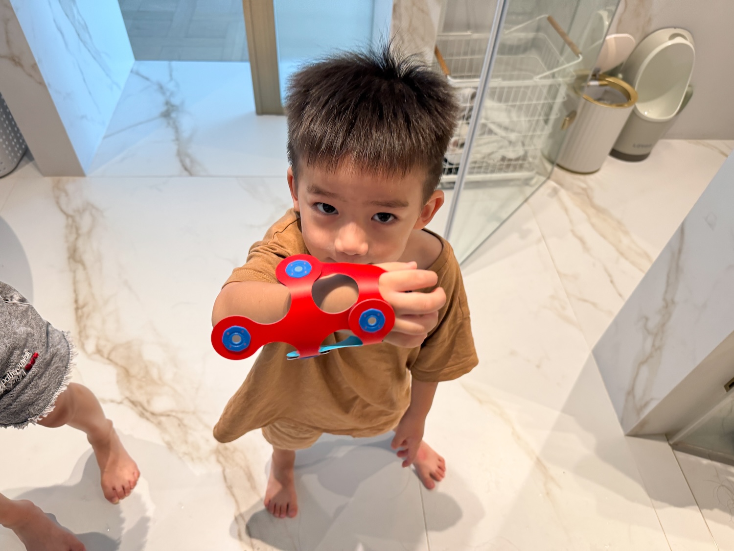 磁力片新玩法【美國Clixo創樂多磁力片:不只2D平面,還能3D變化+戴上身】史上最讚茜茜獨家套組~孩子超愛! 磁力片新玩法【美國Clixo創樂多磁力片:不只2D平面,還能3D變化+戴上身】史上最讚茜茜獨家套組~孩子超愛!