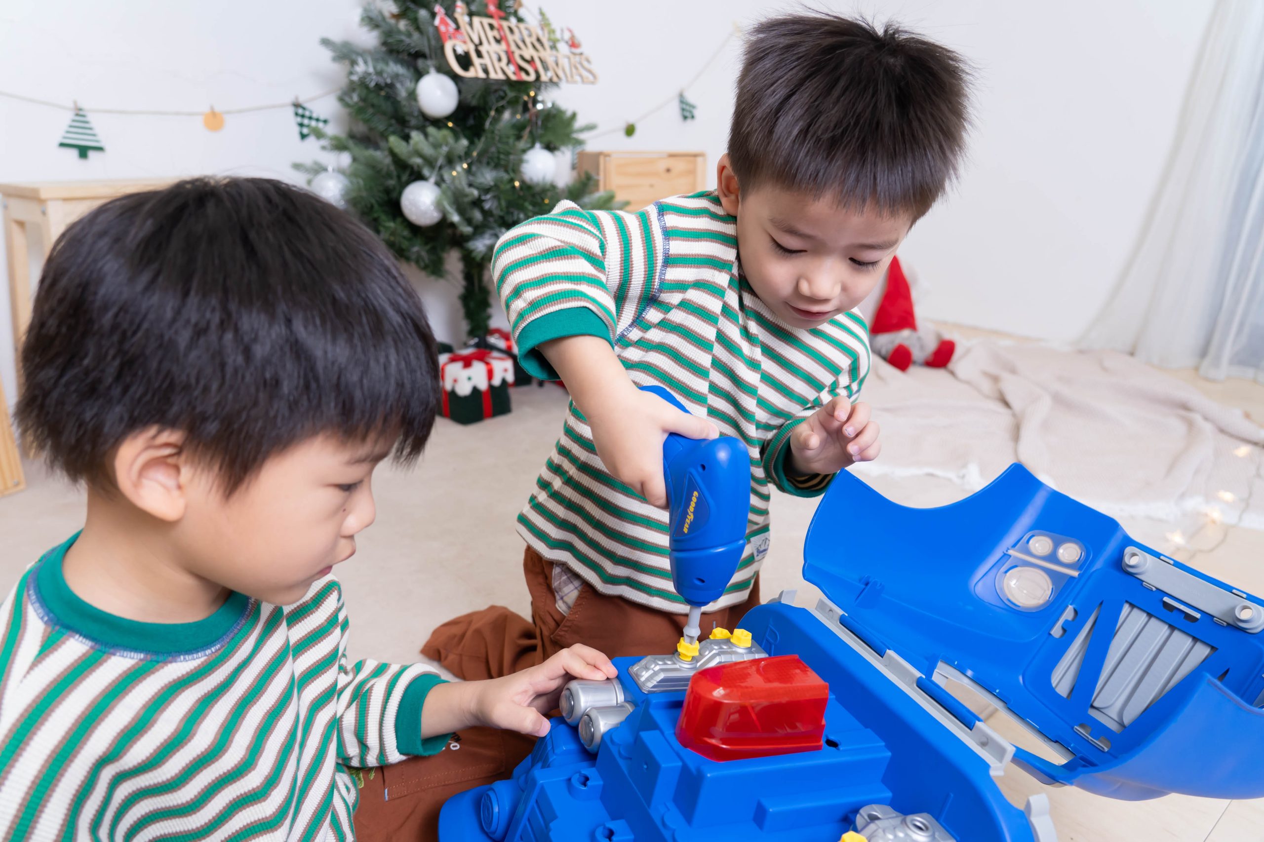 聖誕挑禮不煩惱!茜茜公開「性格客製挑禮密碼」:用最懂孩子的方法選出最對的禮物 聖誕挑禮不煩惱!茜茜公開「性格客製挑禮密碼」:用最懂孩子的方法選出最對的禮物