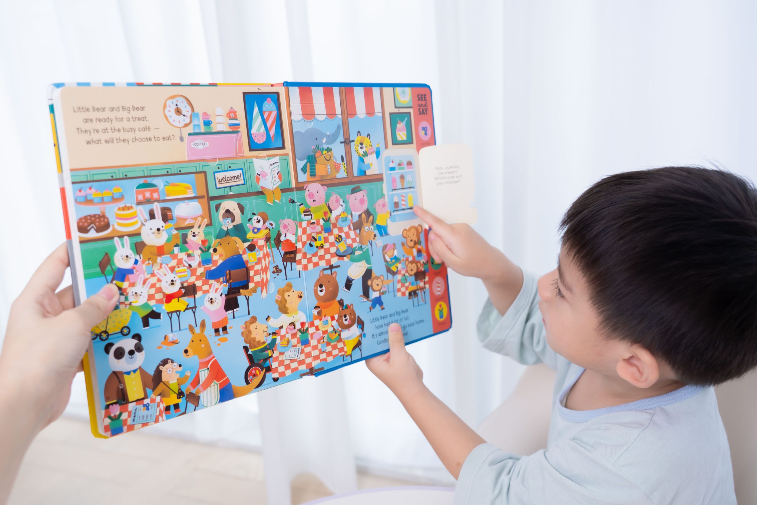 【KidsRead點讀筆x茜茜｜玩樂無痛學語言｜幼兒英文篇。遊戲唱跳系列】