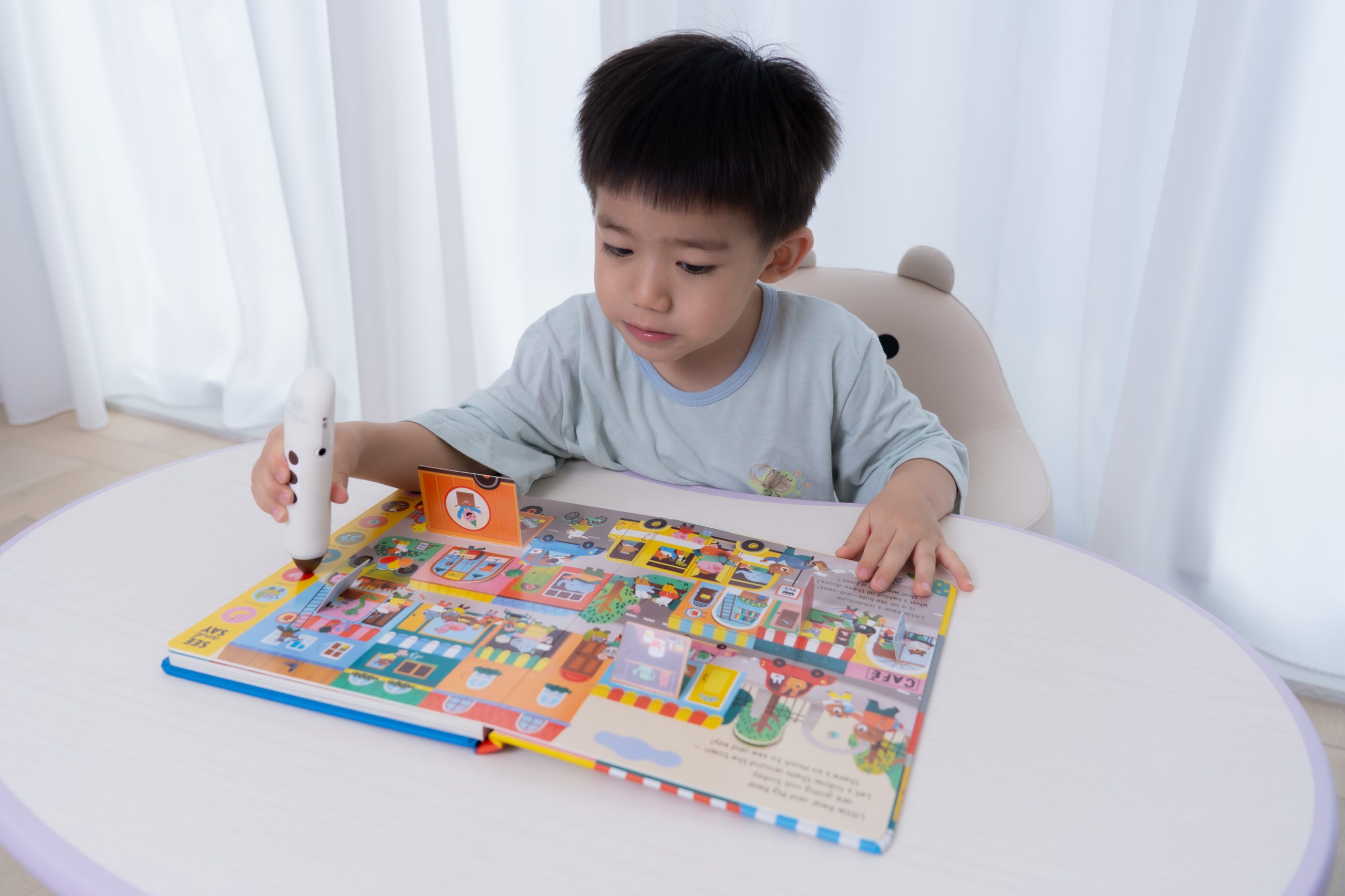 【KidsRead點讀筆x茜茜｜玩樂無痛學語言｜幼兒英文篇。遊戲唱跳系列】