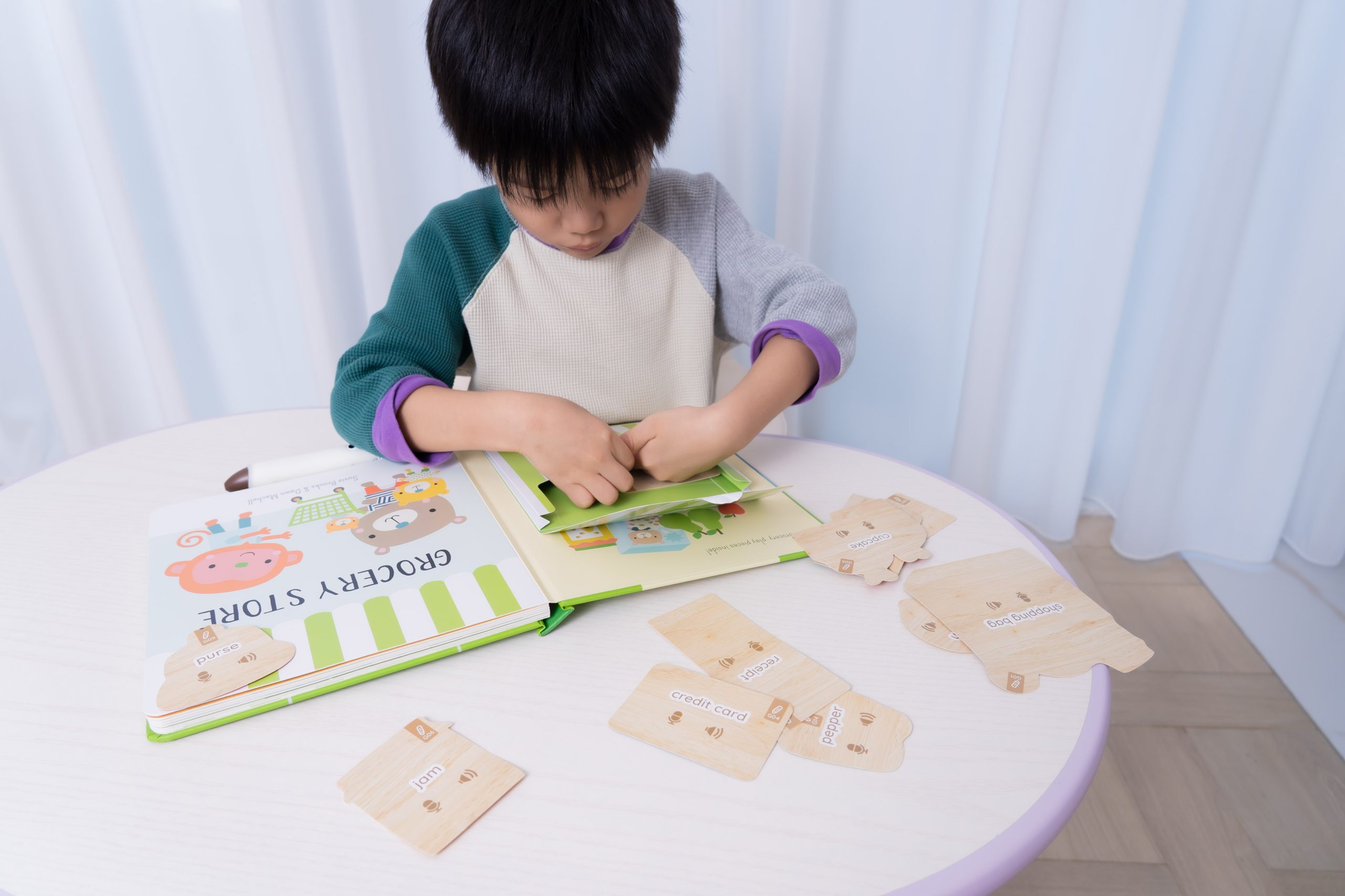 【KidsRead點讀筆x茜茜｜同步提升專注力｜幼兒英文篇。互動學習系列】+小小職人遊戲屋