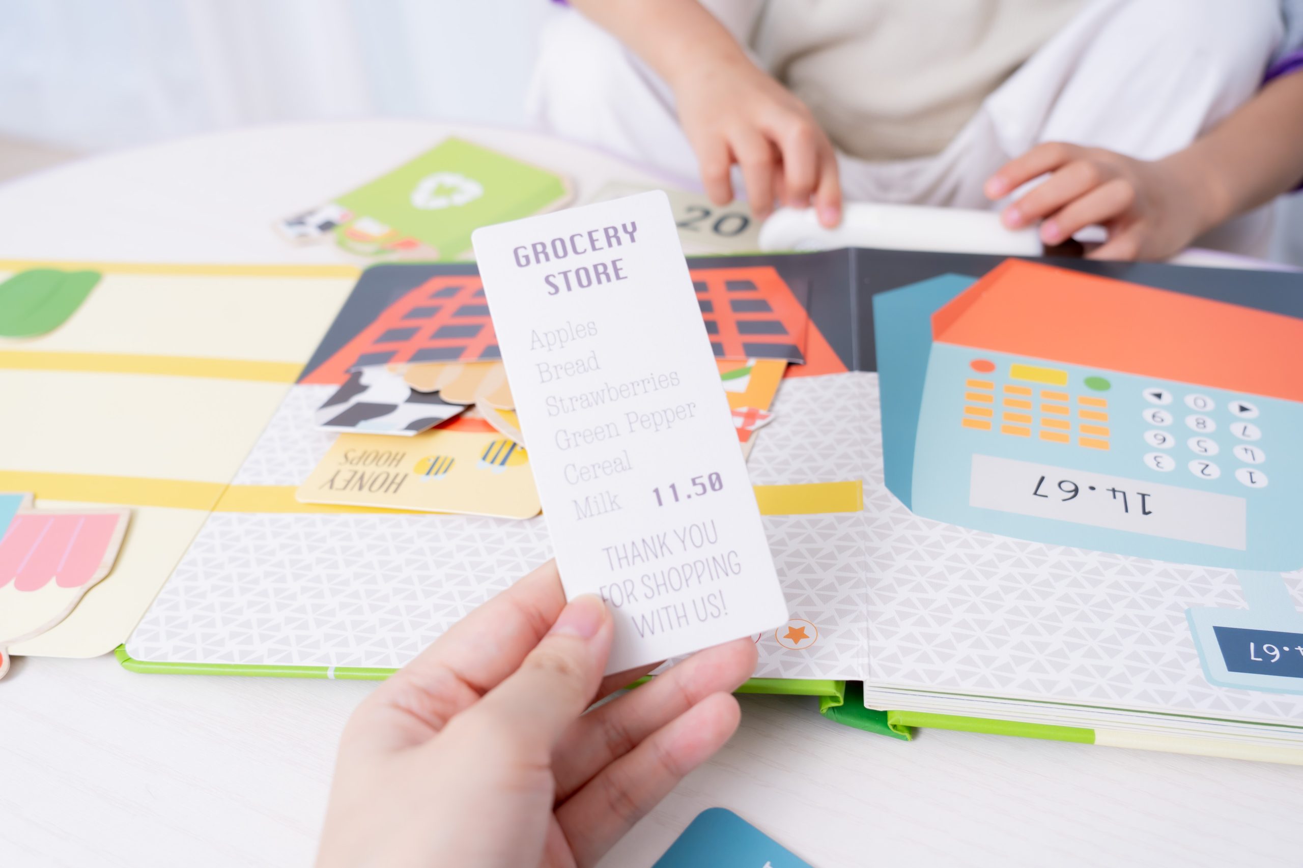 【KidsRead點讀筆x茜茜｜同步提升專注力｜幼兒英文篇。互動學習系列】+小小職人遊戲屋