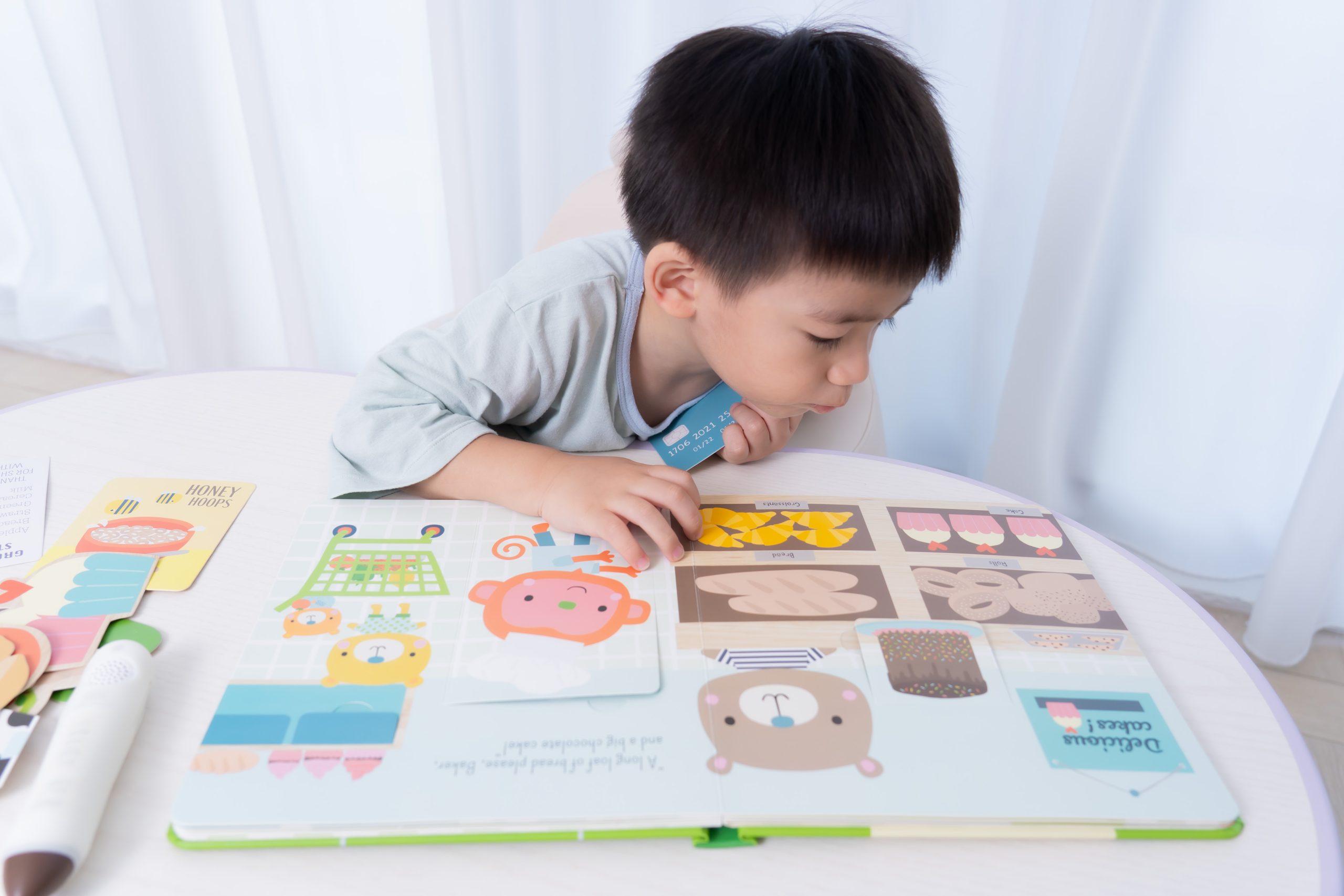 【KidsRead點讀筆x茜茜｜同步提升專注力｜幼兒英文篇。互動學習系列】+小小職人遊戲屋