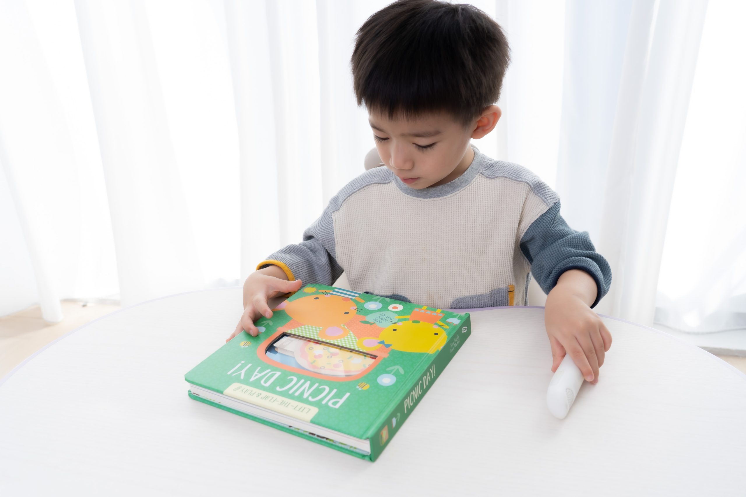 【KidsRead點讀筆x茜茜｜同步提升專注力｜幼兒英文篇。互動學習系列】+小小職人遊戲屋