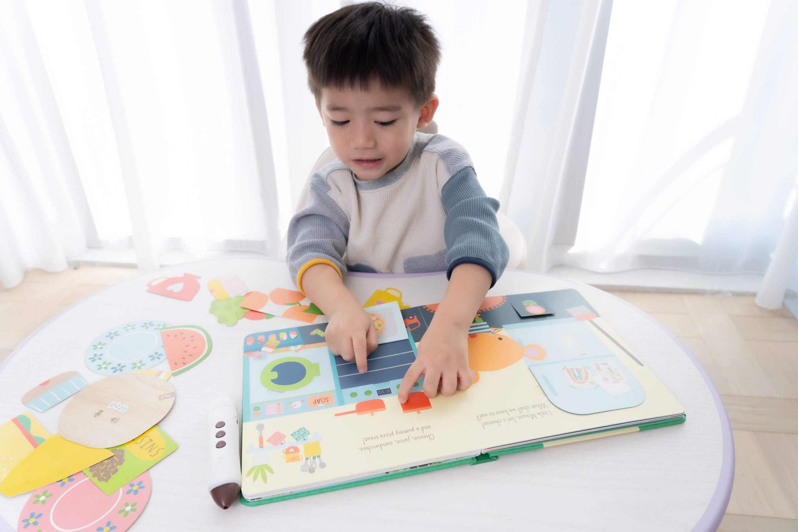 【KidsRead點讀筆x茜茜｜同步提升專注力｜幼兒英文篇。互動學習系列】+小小職人遊戲屋