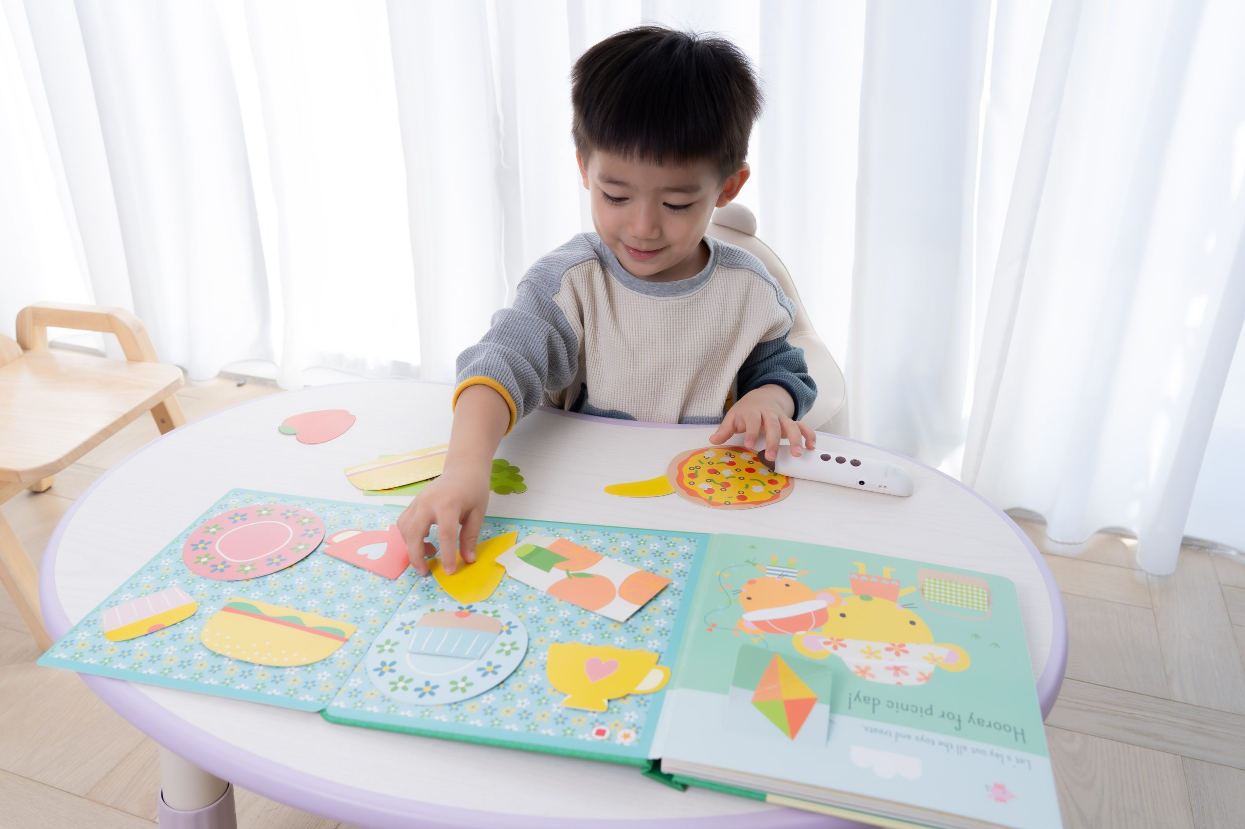 【KidsRead點讀筆x茜茜｜同步提升專注力｜幼兒英文篇。互動學習系列】+小小職人遊戲屋