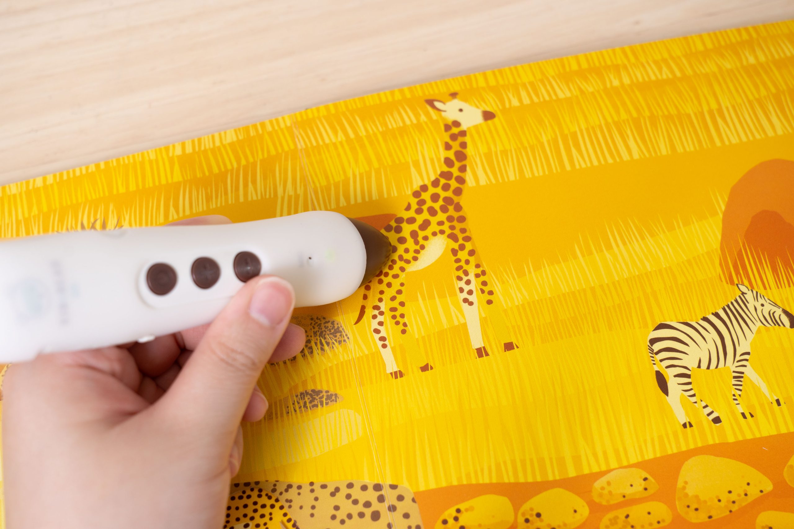 【KidsRead點讀筆x茜茜｜玩樂無痛學語言｜幼兒英文篇。遊戲唱跳系列】