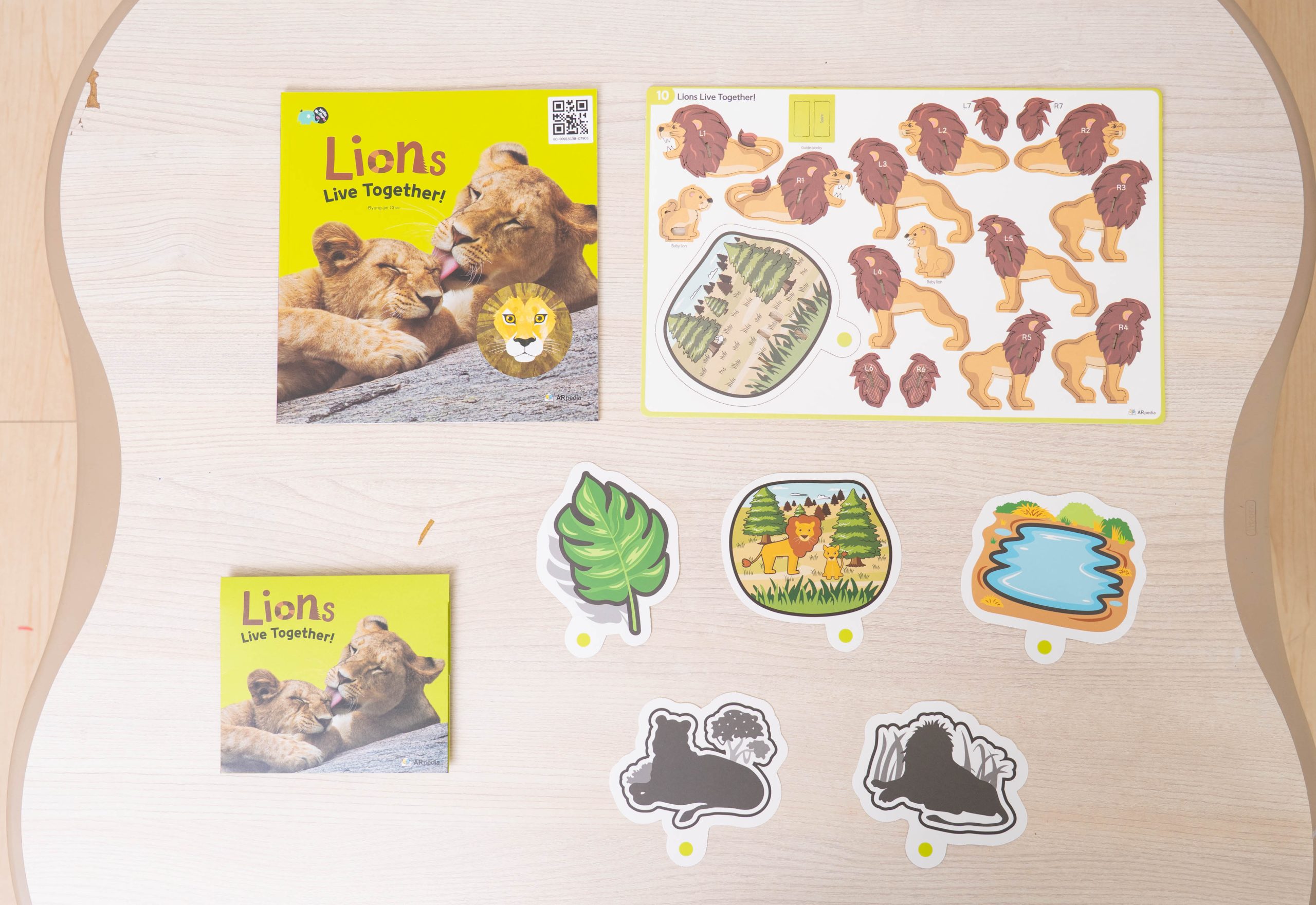 把閱讀變成孩子的主動選擇！【AR pedia虛實互動式英文繪本。中英發音】In to C社會+In to Q好奇+Science自然科普｜導讀電子書+茜茜延伸教材+學習單～茜茜團購