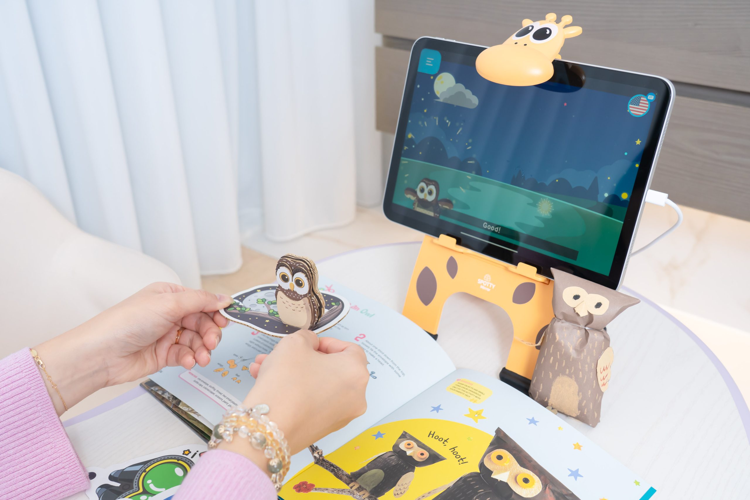 把閱讀變成孩子的主動選擇！【AR pedia虛實互動式英文繪本。中英發音】In to C社會+In to Q好奇+Science自然科普｜導讀電子書+茜茜延伸教材+學習單～茜茜團購