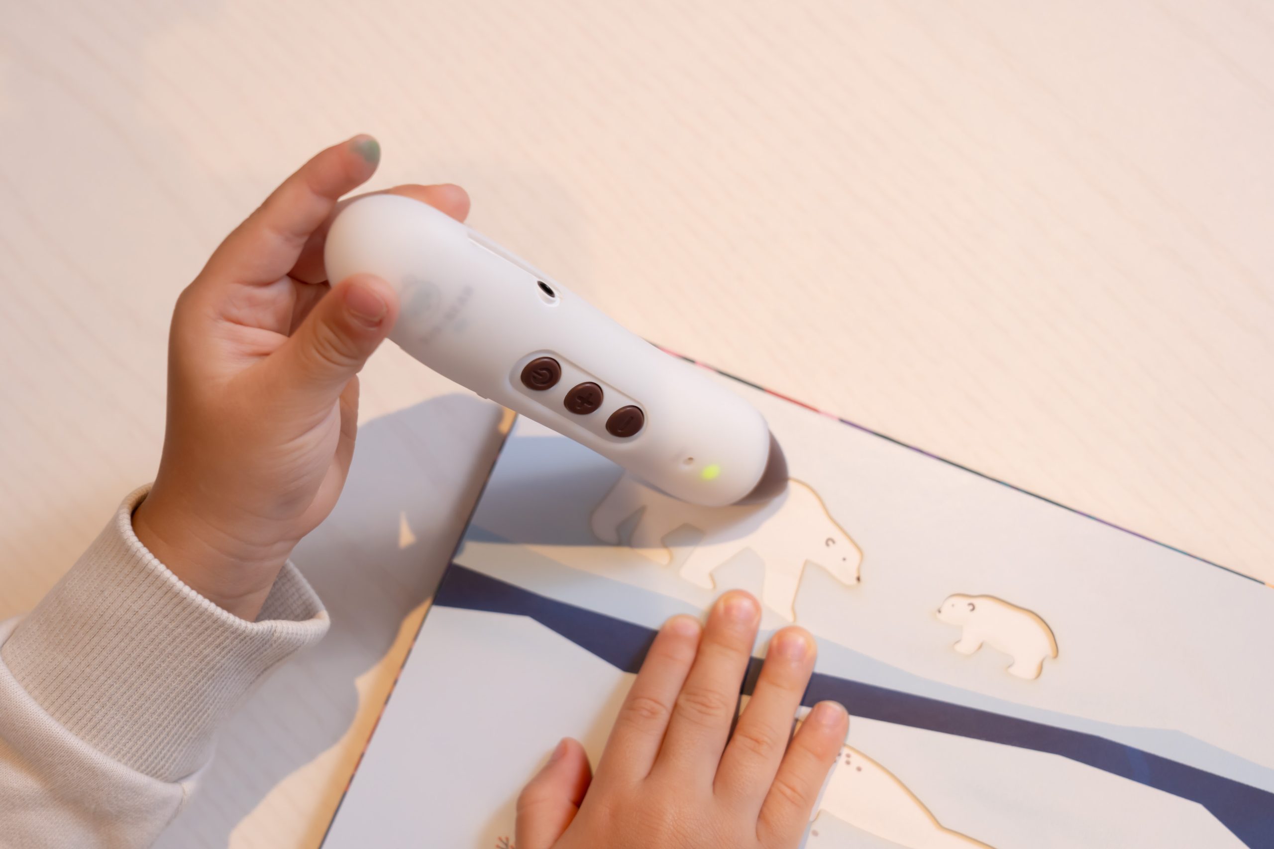 【KidsRead點讀筆x茜茜｜玩樂無痛學語言｜幼兒英文篇。遊戲唱跳系列】