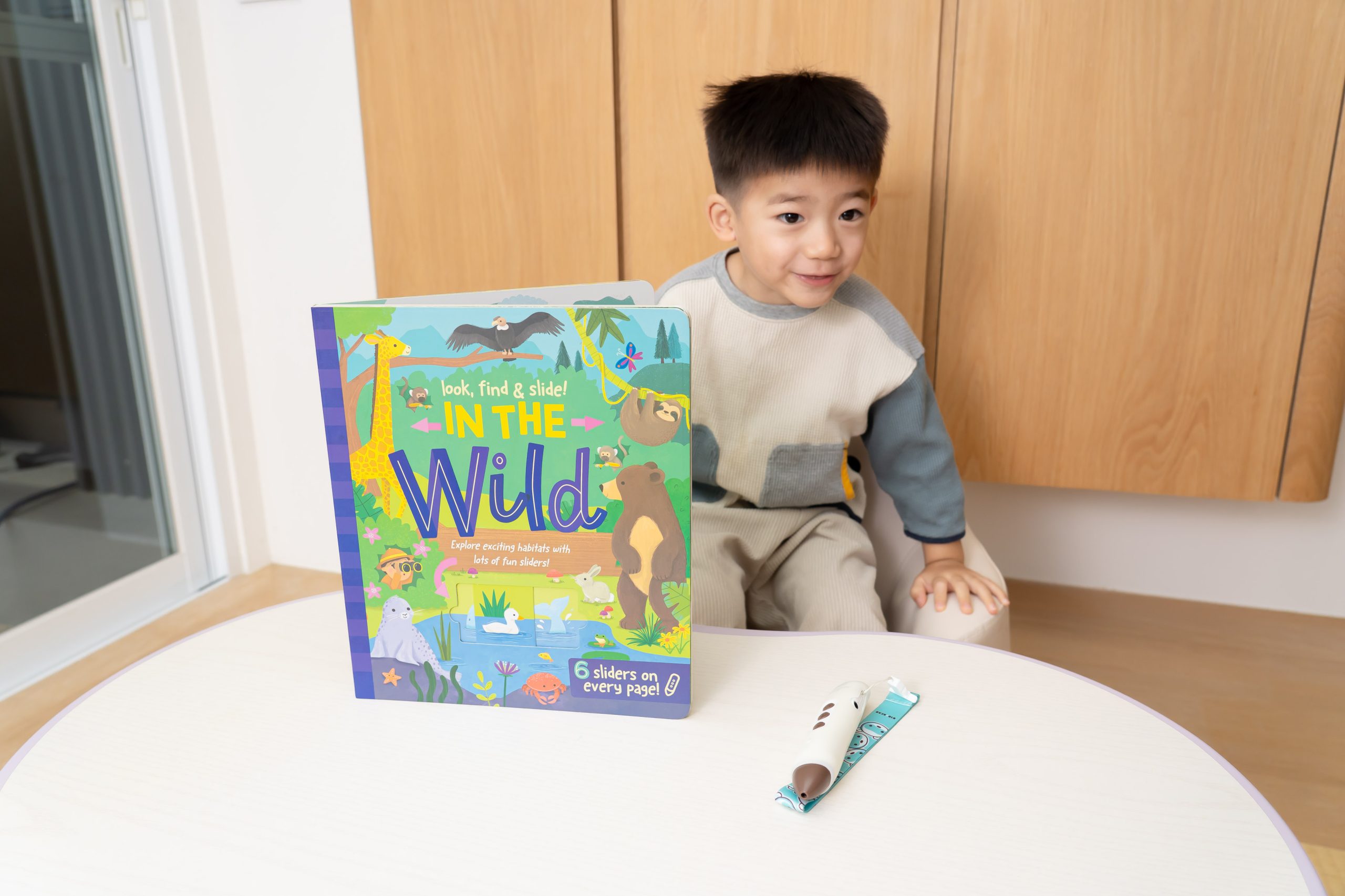 【KidsRead點讀筆x茜茜｜同步提升專注力｜幼兒英文篇。互動學習系列】+小小職人遊戲屋